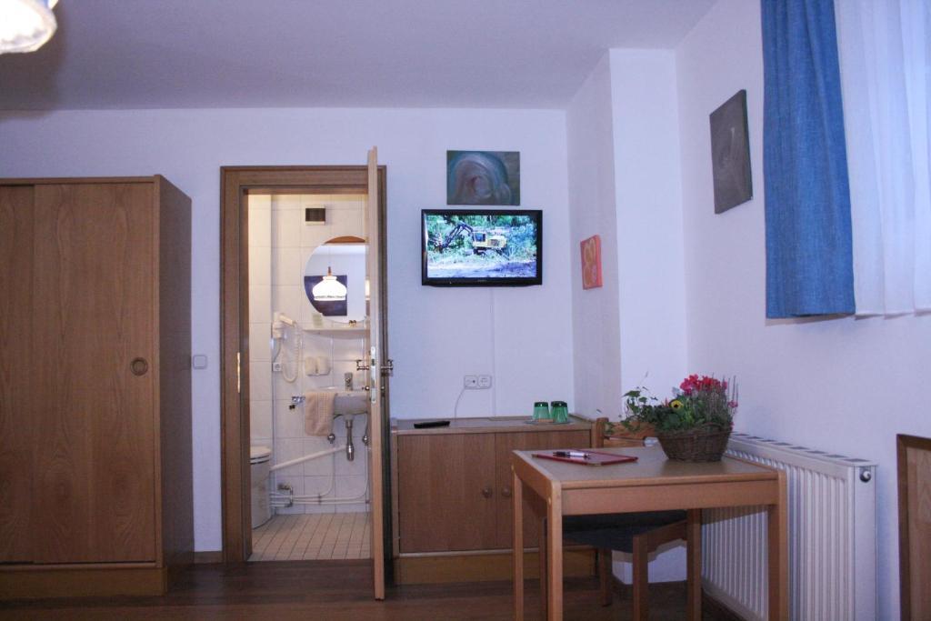 Pension Brixana Brixen im Thale Room photo